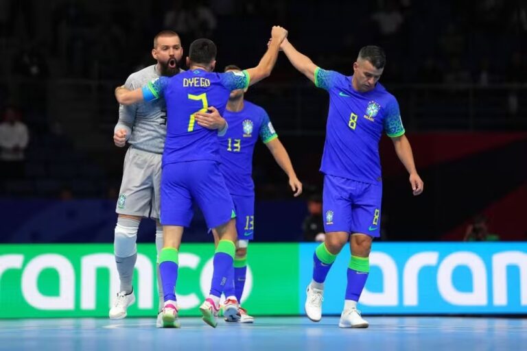 Emoção à Vista: Brasil na Final do Futsal